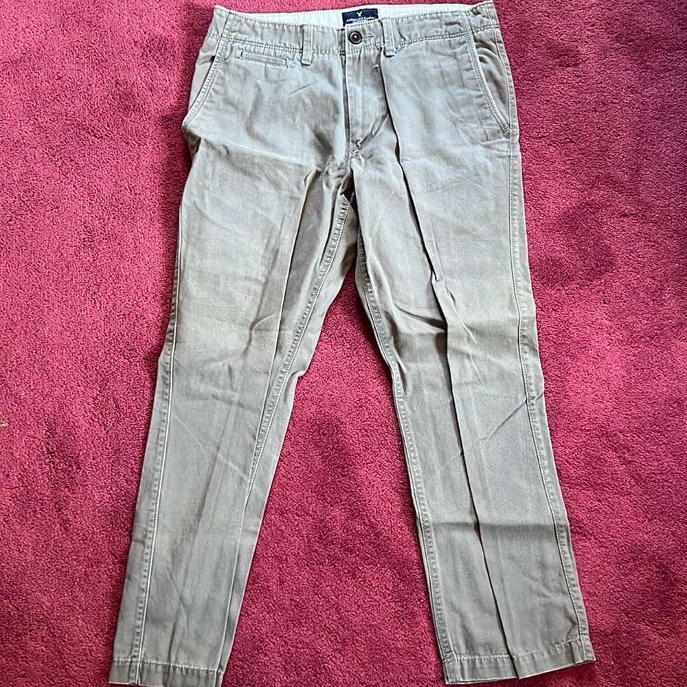 American eagle relaxed straight khakis